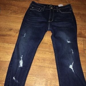 Hollister jeans brand new size 7